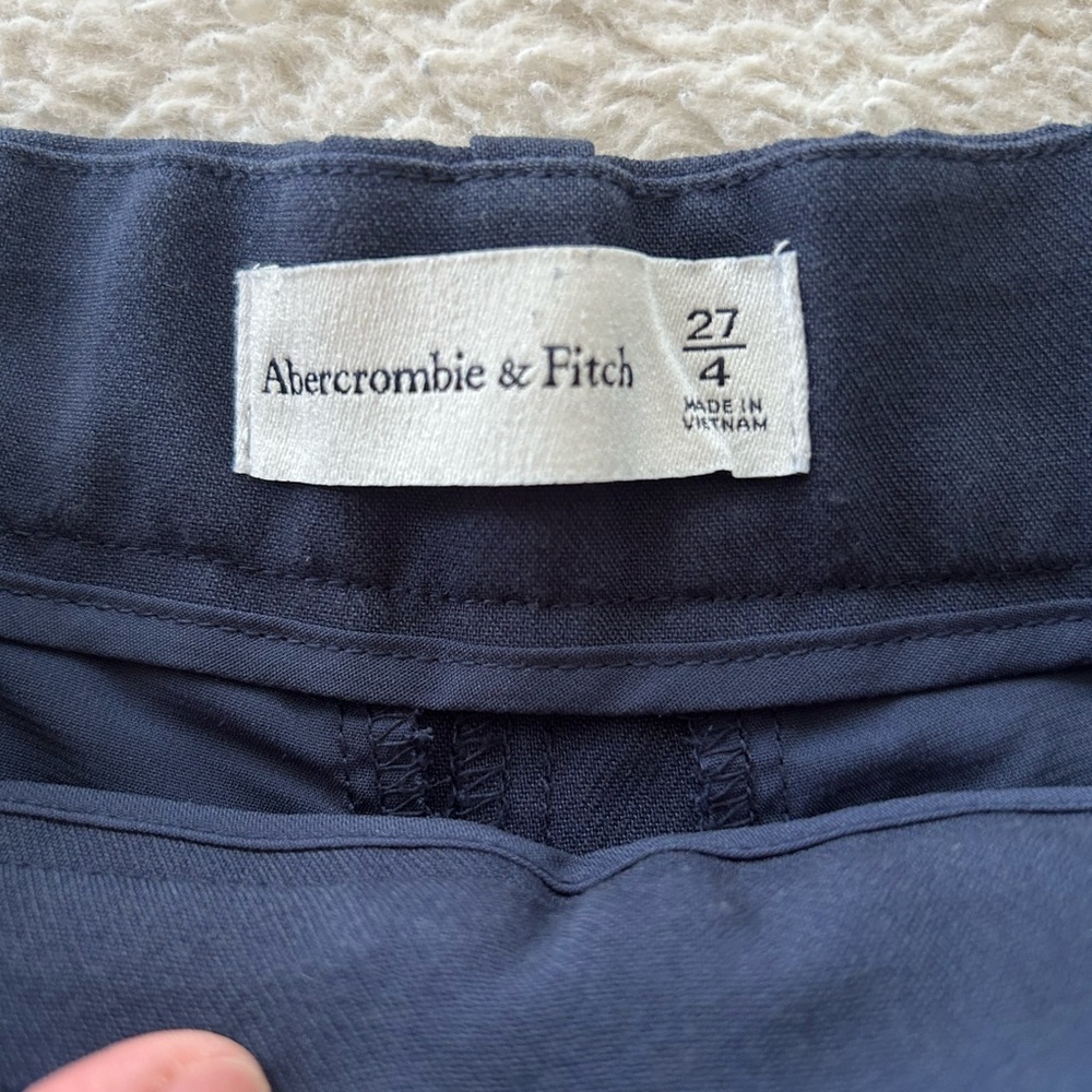Abercrombie & Fitch High Rise Tailored Shorts